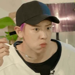 😶 manger, nourriture, homme, kpop, cuillère, expression telegram sticker