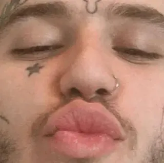 😚 Lil Peep музыкант, рэпер, lil peep, лицо, портрет, знаменитость telegram sticker