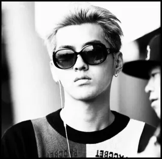 ➿ Kris Wu kris wu, cantante, attore, idolo, moda, celebrità, occhiali da sole telegram sticker
