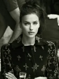 ☄ Irina Shayk Irina Shayk, Model, Wanita, Hitam putih, Selebriti whatsapp sticker