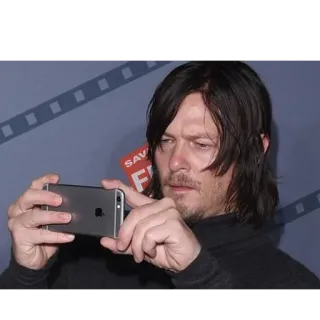 🤨 Norman Reedus Norman Reedus, acteur, beroemdheid, The Walking Dead, foto nemen whatsapp sticker