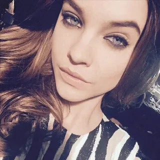 😌 Barbara Palvin ผู้หญิง, นางแบบ, ภาพเหมือน, เซลฟี่, ผมสีน้ำตาลเข้ม, สวย, ดวงตา, ใบหน้า whatsapp sticker