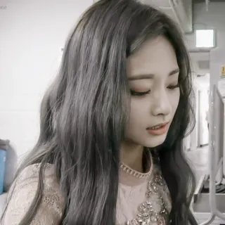 🖱 Tzuyu kpop, ไอดอล, ผู้หญิง, นักร้อง, twice, ภาพเหมือน, คน telegram sticker
