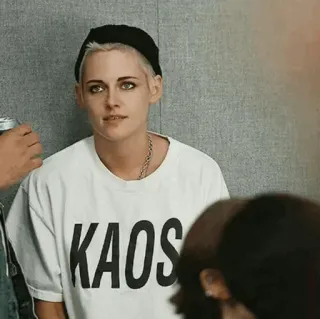 🤍 KAOS Kristen Stewart, KAOS, T-Shirt, Promi, Schauspielerin telegram sticker