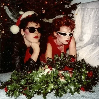 🎄 natale, donne, occhiali da sole, vacanza, festa, retrò, moda telegram sticker