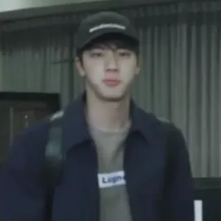 🤷‍♀ Light người đàn ông, mũ, chân dung, du lịch, sân bay, người telegram sticker