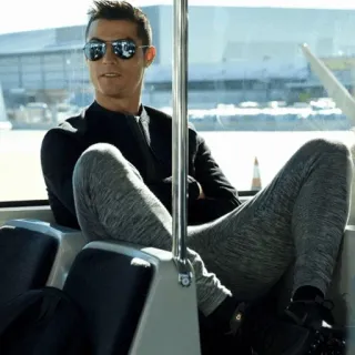 🖤 Cristiano Ronaldo 足球, 运动员, 足球, 名人, 运动, 男人 telegram sticker