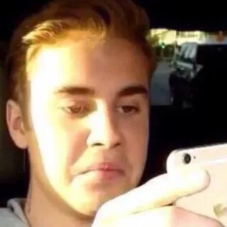 😐 Justin Bieber 有名人, 歌手, 人, 金髪, 自撮り, 若い telegram sticker