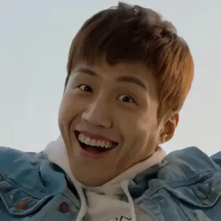 😅 homme, joyeux, souriant, coréen, acteur telegram sticker