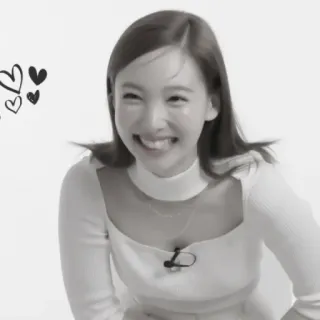🐰 Nayeon 娜琏, twice, 韩流, 歌手, 偶像, 微笑, 爱心 telegram sticker