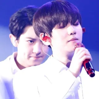 💕 K-pop, Chanteur, Homme, Musique, Artiste, Idole, Scène telegram sticker