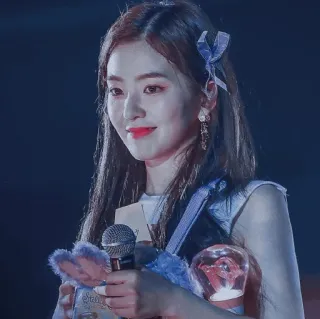 🌨 Irene kpop, chanteuse, idole, femme, portrait, féminin telegram sticker