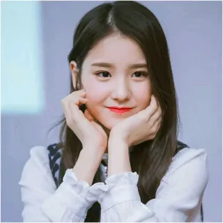 🍓 인물사진, 여자, 소녀, 얼굴, 미소 telegram sticker