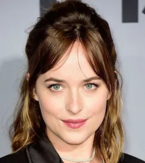 ☺️ Dakota Johnson selebriti, aktris, wanita, potret telegram sticker