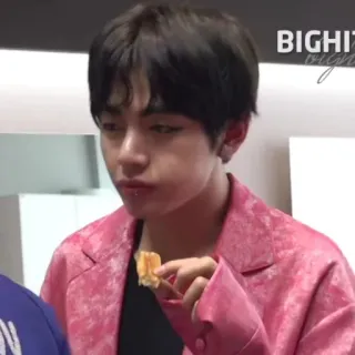 🐟 BIGHIT K-Pop, Intrattenimento, Musica, Celebrità telegram sticker