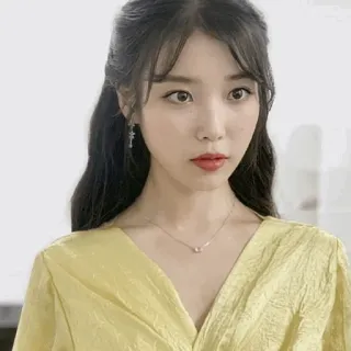 🏨 IU koreanische Schauspielerin, Sänger, Promi, K-Pop, Porträt telegram sticker