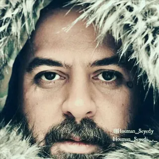 😕 @Houman_Seyedy Houman_Seyedy_ 남자, 인물 사진, 얼굴, 눈, 수염, 털 모자 whatsapp sticker