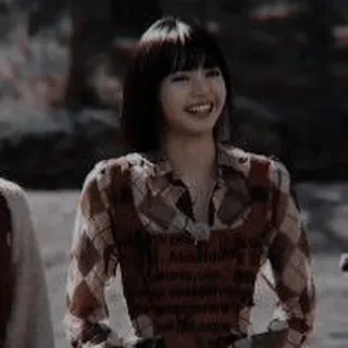 🎞 Lisa kpop, blackpink, cantora, mulher, sorriso telegram sticker