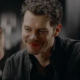 🥨 Klaus Mikaelson The Vampire Diaries Klaus, The Vampire Diaries, smirk, vampire, hybrid, tv show telegram sticker