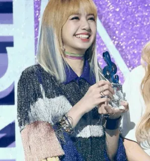 🌸 Lisa K-pop, chanteur, prix, musique, artiste, idole, Blackpink telegram sticker