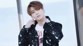 🐰 Jungkook K팝, 정국, 가수, 음악, 아이돌, 패션, 한국, 연예인 whatsapp sticker