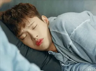 😴 whatsapp sticker