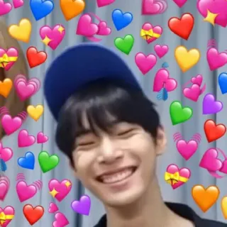 🥒 corazones, amor, sonrisa, lindo, kpop telegram sticker