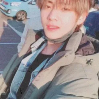 👽 whatsapp sticker