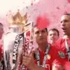 🏆