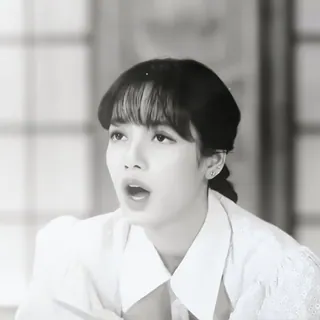 🥯 Lisa певица, K-Pop, Лиса, Blackpink, знаменитость, женщина telegram sticker
