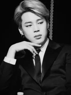 🎩 Jimin Jimin, BTS, K-pop, piosenkarz, idol, garnitur, czarno-biały, portret telegram sticker