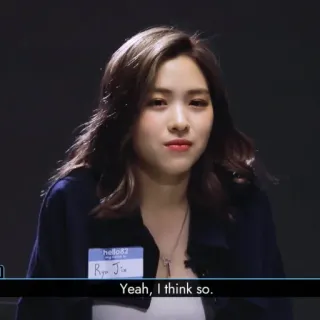 🌚 Ryun Jin Yeah, I think so. hello82, ryun jin, K-pop, Entrevista, Persona whatsapp sticker
