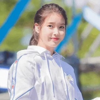 🦋 IU IU, певица, кореянка, знаменитость, женщина, айдол whatsapp sticker
