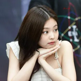 🤙 Jennie Kim Дженни, K-Pop, Певица, Азиатка, Женщина, Blackpink whatsapp sticker