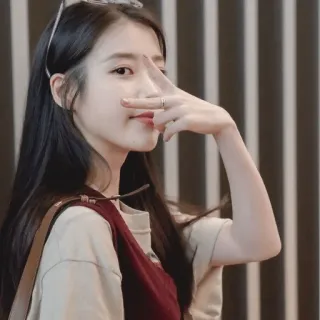 ✨️ woman, girl, peace sign, person, asian, korean telegram sticker