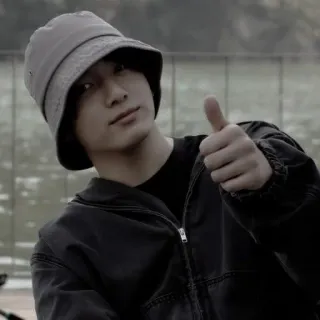 ⛓ person, hat, thumbs up, jacket, portrait, casual, gray, outdoor telegram sticker