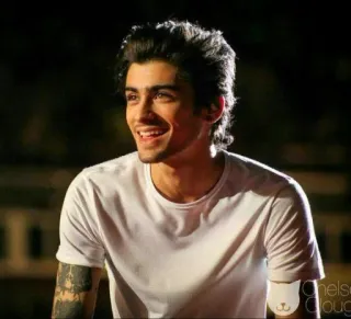 👑 Zayn Malik Chelsea Clough Porträt, Promi, Musiker, Person, Sänger telegram sticker