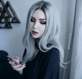 🔮 @ANGELICACALEIRA gothic, alternatif, gadis, wanita, makeup, kecantikan whatsapp sticker