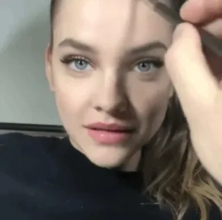 🌩 Mannequin, Beauté, Maquillage, Cosmétiques, Portrait, Femme whatsapp sticker
