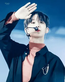 🌦 kpop, idol, singer, performer, music telegram sticker