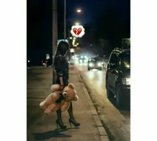 🚶‍♀ triste, solitário/a, coração partido, menina, noite telegram sticker