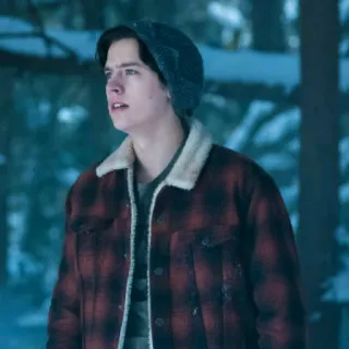 🍁 Jughead Jones Riverdale Jughead, Riverdale, Cole Sprouse, drama adolescente, jaqueta, inverno, gorro telegram sticker