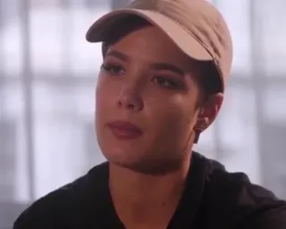 🍒 Halsey Halsey, cantora, músico, celebridade whatsapp sticker