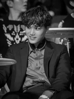 ▪ Kai 남자, 가수, K팝, 엑소, 패션, 스타일, 정장, 흑백 telegram sticker
