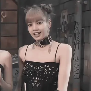 🥩 Lisa Lisa, Blackpink, Sängerin, K-Pop, Idol, Popstar telegram sticker