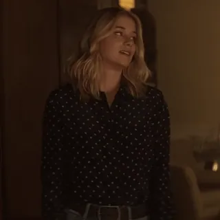 😐 Frau, blond, Porträt, Person, weiblich telegram sticker