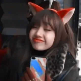 🍓 Lisa (Blackpink) kpop, selfie, asiatique, femme, idole, chanteuse telegram sticker