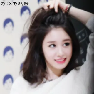 😏 by : x.hyukjae woman, portrait, korean, asian, celebrity, girl whatsapp sticker