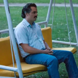 ⭐️ Mann, Schaukel, Sitzend, Schnurrbart, Pablo Escobar Meme telegram sticker