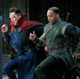 🏃‍♂ Doctor Strange Doctor Strange, Marvel, supereroe, film, stregone, magia, cinema telegram sticker